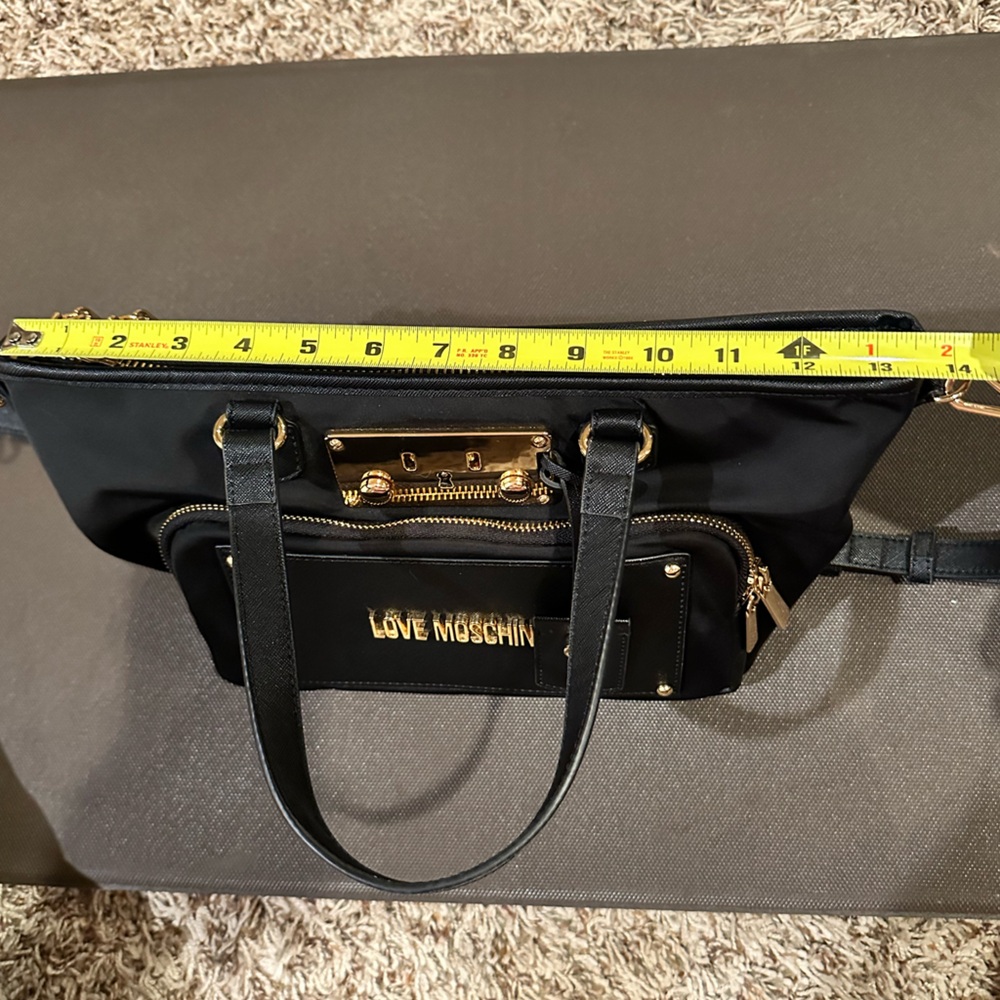 Love Moschino Black Shoulder Bag with Gold Details - Never Used - Picture 10 of 11